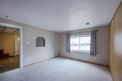 327 Beech Rd, Pittsburgh, PA 15239 - Photo 23