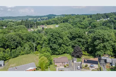 327 Beech Rd, Pittsburgh, PA 15239 - Photo 47