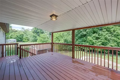 327 Beech Rd, Pittsburgh, PA 15239 - Photo 33