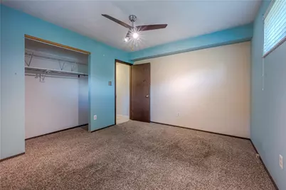 327 Beech Rd, Pittsburgh, PA 15239 - Photo 21