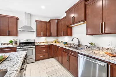 2021 Sarah St, Pittsburgh, PA 15203 - Photo 23