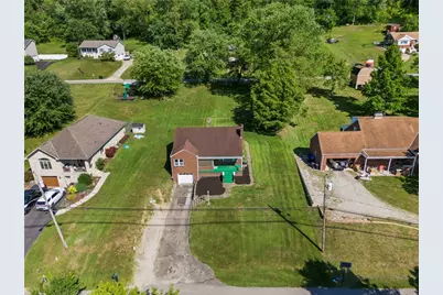 102 Woodlawn Avenue, Cecil, PA 15321 - Photo 5