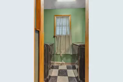1300 W 9th Street, Big Beaver, PA 15010 - Photo 19