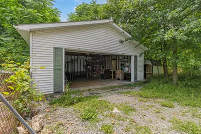 1300 W 9th Street, Big Beaver, PA 15010 - Photo 23