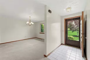 125 Eakin Ave, Ross Twp, PA 15214 - Photo 5