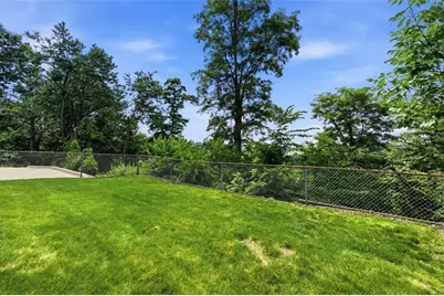 125 Eakin Ave, Ross Twp, PA 15214 - Photo 39