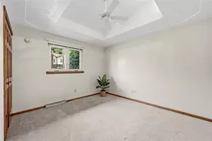 125 Eakin Ave, Ross Twp, PA 15214 - Photo 21
