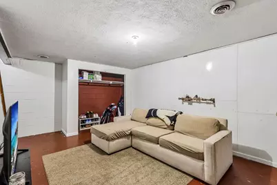 10 Yale Ave, Pittsburgh, PA 15229 - Photo 39