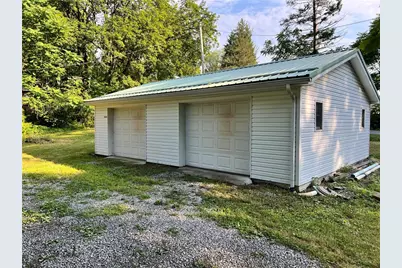 11 S Park Blvd, Hempfield Township, PA 16125 - Photo 23