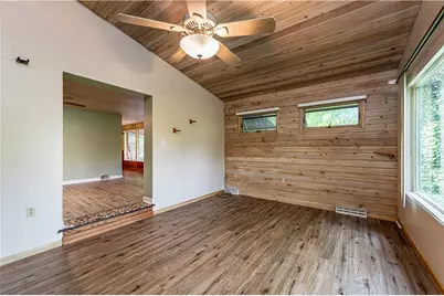 486 Woodlawn Ave, Hempfield Township, PA 15644 - Photo 27