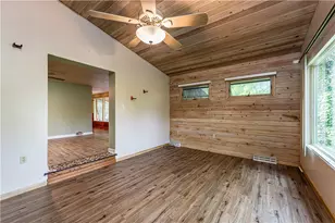 486 Woodlawn Ave, Hempfield Township, PA 15644 - Photo 27