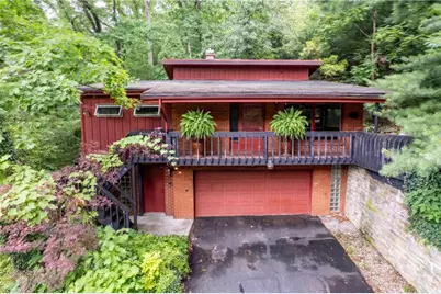 486 Woodlawn Ave, Hempfield Township, PA 15644 - Photo 1
