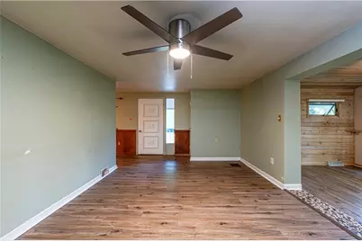 486 Woodlawn Ave, Hempfield Township, PA 15644 - Photo 23