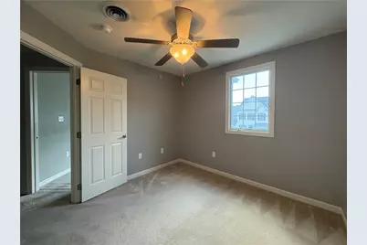 2046 Croghan Dr, Collier Township, PA 15106 - Photo 19