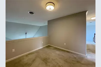 2046 Croghan Dr, Collier Township, PA 15106 - Photo 21