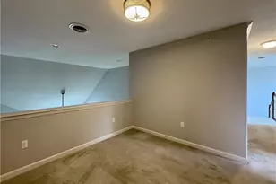 2046 Croghan Dr, Collier Township, PA 15106 - Photo 21