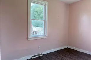 107 W Scenic Dr, Manor Township, PA 16201 - Photo 15
