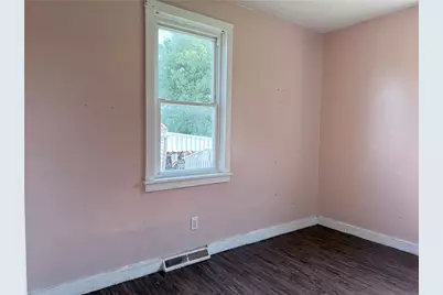 107 W Scenic Dr, Manor Township, PA 16201 - Photo 15