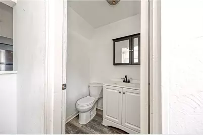 917 Robinson St, McKees Rocks, PA 15136 - Photo 11
