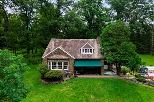 3871 Green Valley Dr, Pittsburgh, PA 15235 - Photo 1