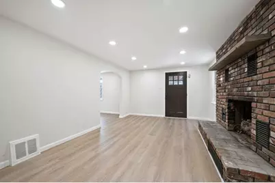 3953 Dowling, Wilkins Township, PA 15221 - Photo 5