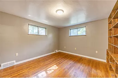 118 Washington Rd, Pittsburgh, PA 15221 - Photo 21