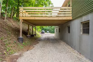 766 Old National Pike, Claysville, PA 15323 - Photo 47