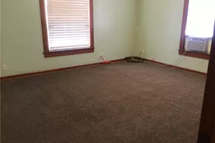 435 Wilson St, Sharon, PA 16146 - Photo 15