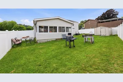 850 Westchester Dr, North Huntingdon, PA 15642 - Photo 37