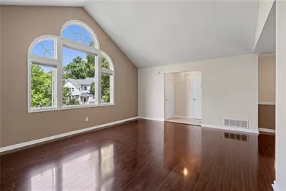 120 Horseshoe Cir East, North Strabane, PA 15317 - Photo 5