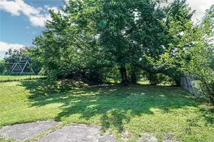 1035 McCoy Rd, Kennedy Township, PA 15136 - Photo 27