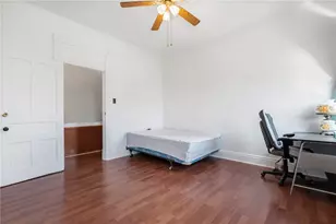 330 Kaercher St, Pittsburgh, PA 15207 - Photo 17