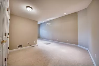 905 Cherry Hill Dr, Collier Township, PA 15142 - Photo 27