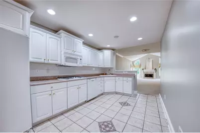 905 Cherry Hill Dr, Collier Township, PA 15142 - Photo 35