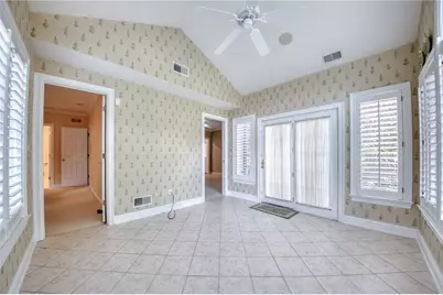 905 Cherry Hill Dr, Collier Township, PA 15142 - Photo 21
