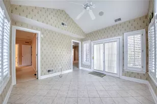 905 Cherry Hill Dr, Collier Township, PA 15142 - Photo 21