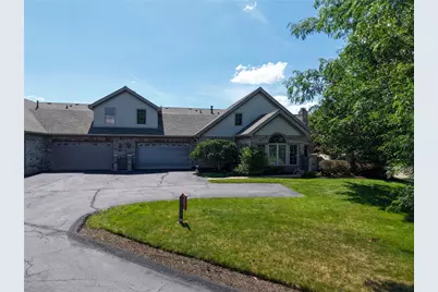 905 Cherry Hill Dr, Collier Township, PA 15142 - Photo 11