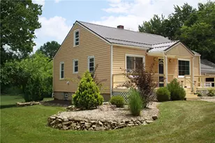 3950 Ivanhoe Rd, South Pymatuning Township, PA 16052 - Photo 3