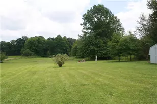 3950 Ivanhoe Rd, South Pymatuning Township, PA 16052 - Photo 31