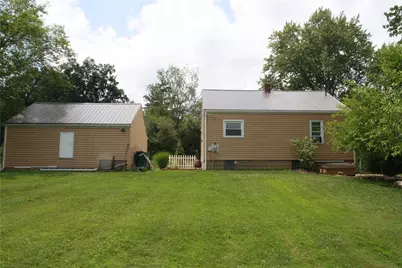3950 Ivanhoe Rd, South Pymatuning Township, PA 16052 - Photo 5
