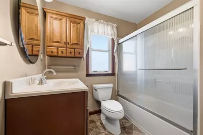120 Avenue L, Pittsburgh, PA 15221 - Photo 13