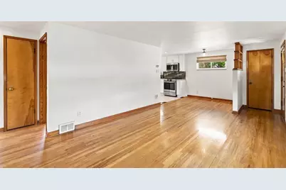 1552 Orchardview Drive, Scott Township, PA 15220 - Photo 5