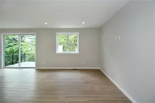 10071 Old Perry, Pittsburgh, PA 15090 - Photo 3