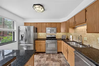 3451 Penn Ave, Pittsburgh, PA 15201 - Photo 13