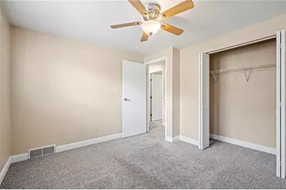 3033 Universal Rd, Pittsburgh, PA 15235 - Photo 17