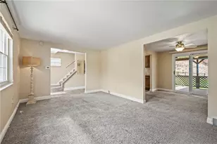 3033 Universal Rd, Pittsburgh, PA 15235 - Photo 5