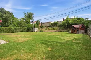 1729 Beryl Dr, Pittsburgh, PA 15227 - Photo 35