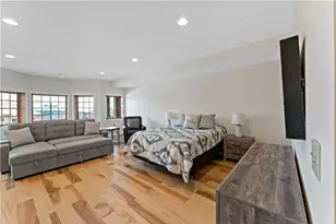 403 Southwind Cir, Seven Springs, PA 15622 - Photo 23