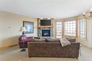 403 Southwind Cir, Seven Springs, PA 15622 - Photo 5