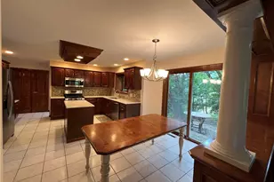 100 Field Club Dr, Kennedy Township, PA 15136 - Photo 23